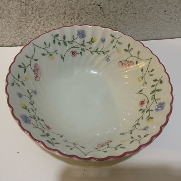 Johnson Brothers Summer Chintz vegetable bowl Pink Flower Ridged Border England - Picture 1 of 5